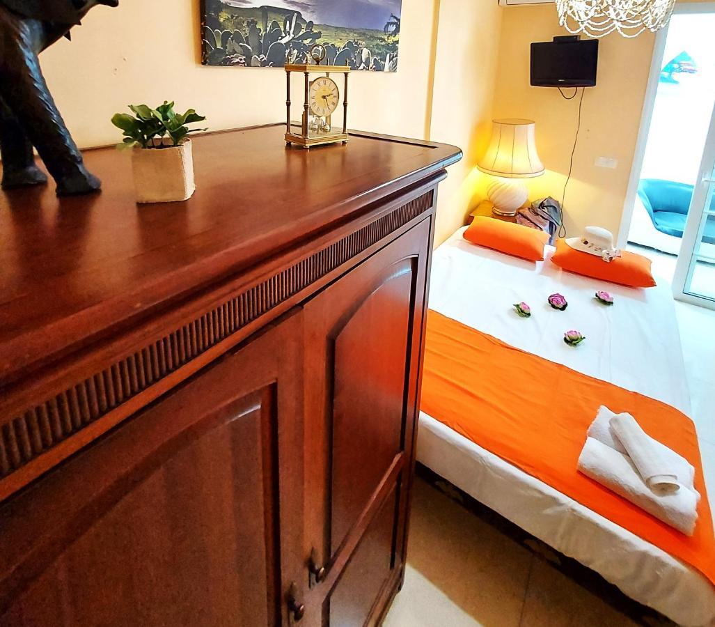Adeje House 2 Bedrooms, Wifi Free アデヘ エクステリア 写真